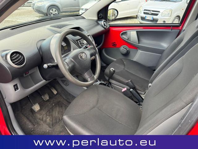 TOYOTA Aygo 1.0 12V VVT-i 5 porte Sol