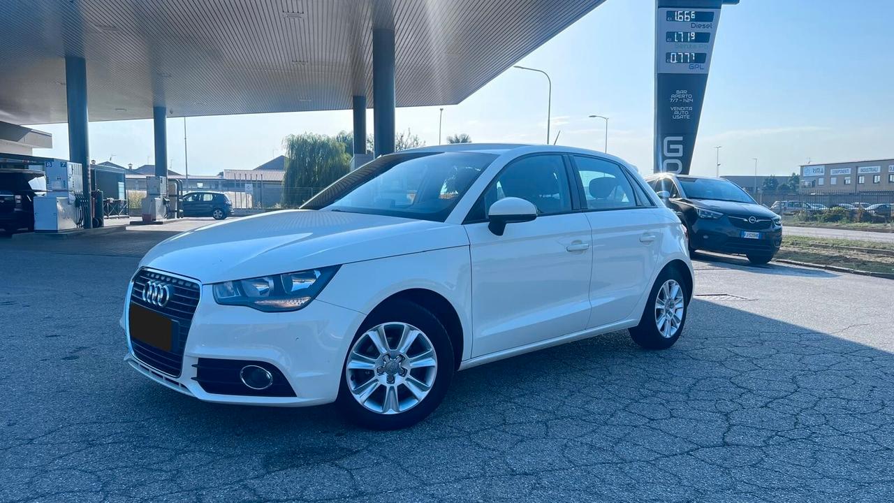 Audi A1 1.6 TDI Attraction