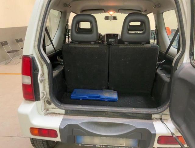 SUZUKI Jimny 1.3i 16V cat 4WD Club