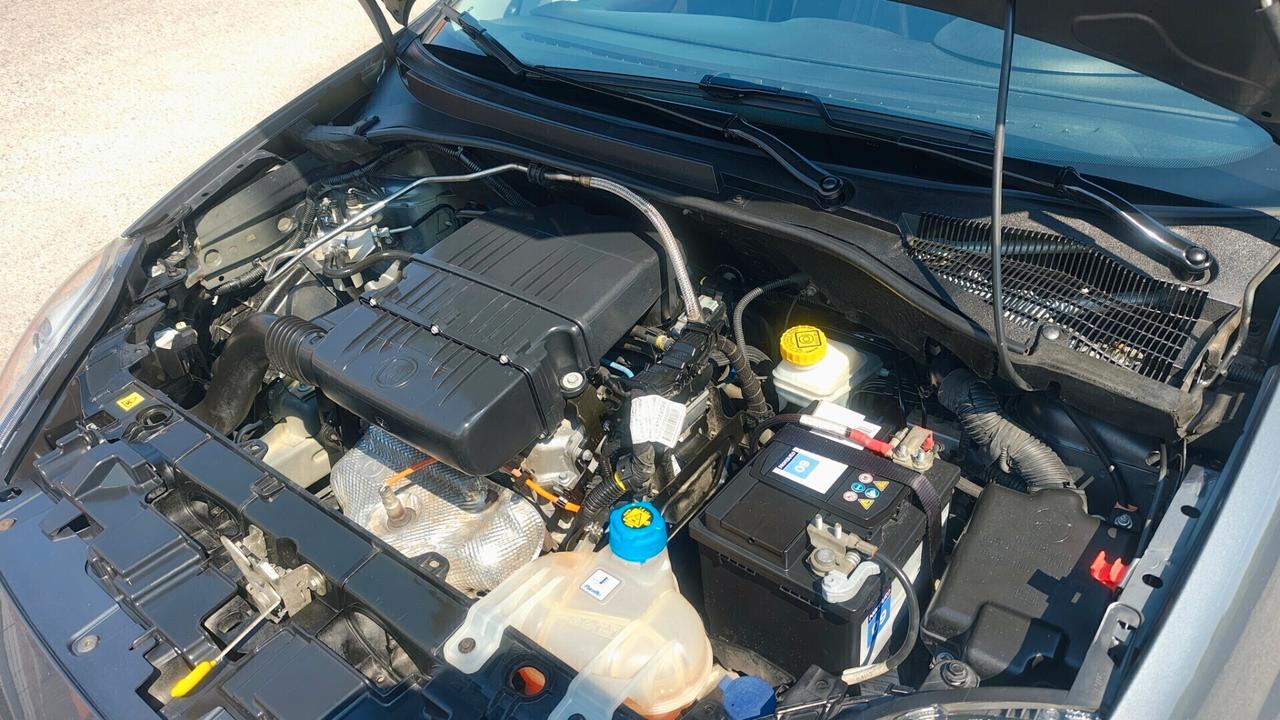 Fiat Punto 1.4 8V 5 porte Natural Power Street/lounge