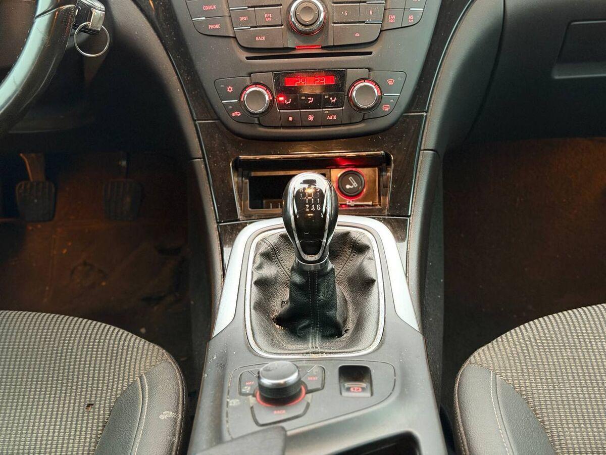 Opel Insignia 2.0 cdti Elective 160cv