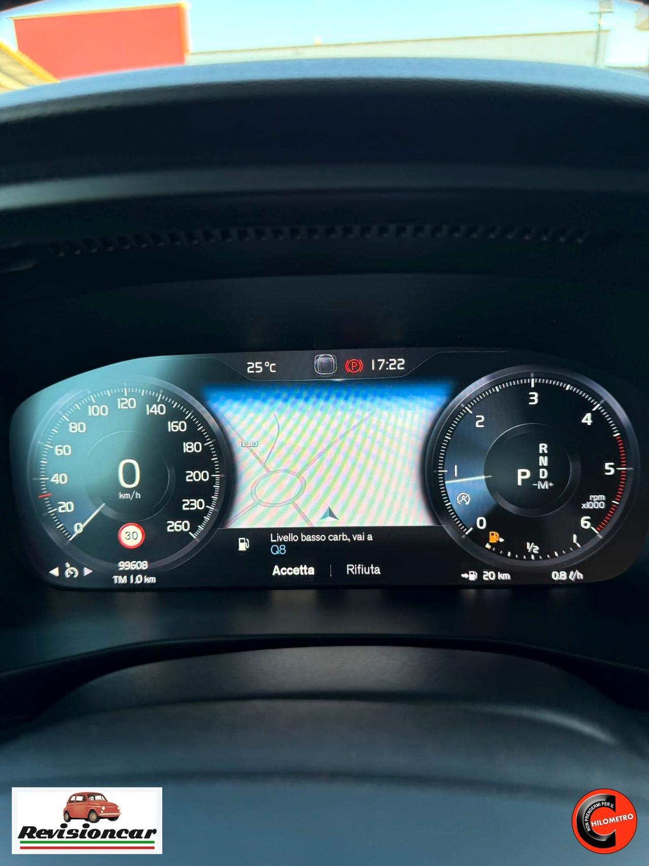 Volvo XC40 D4 AWD Geartronic Momentum