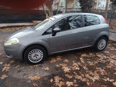 Fiat Grande Punto 1.3 MTJ EURO4 PRONTA CONSEGN NORD ITA