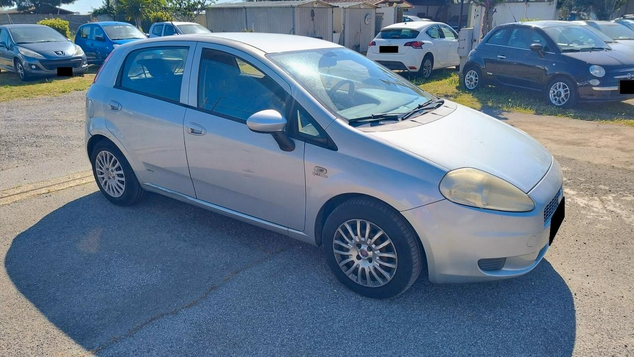 Fiat Grande Punto 1.3 MJT 75 CV 5 Porte