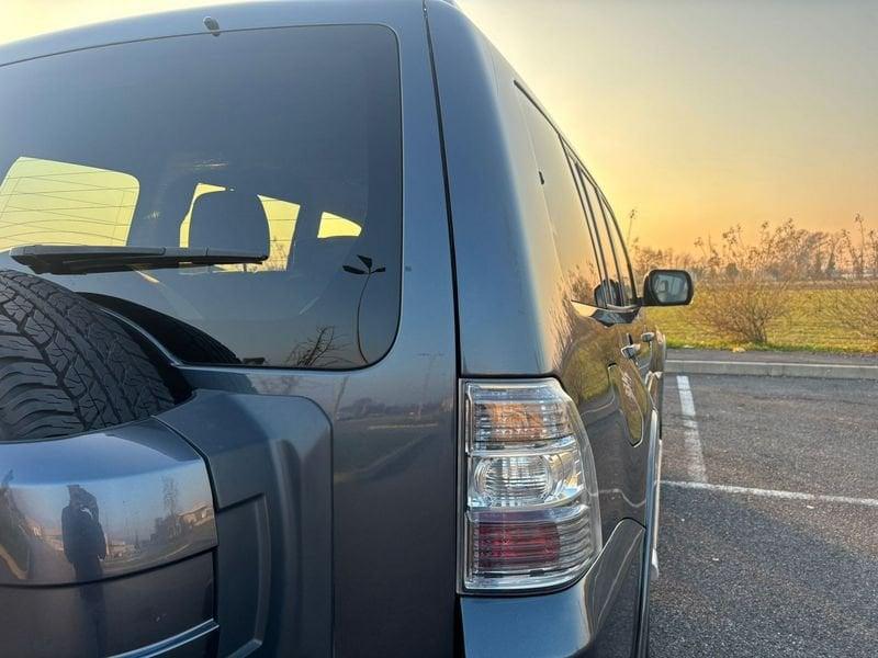 Mitsubishi Pajero *TETTO - SEDILI RISCALD.* 3.2 Diesel 7 POSTI