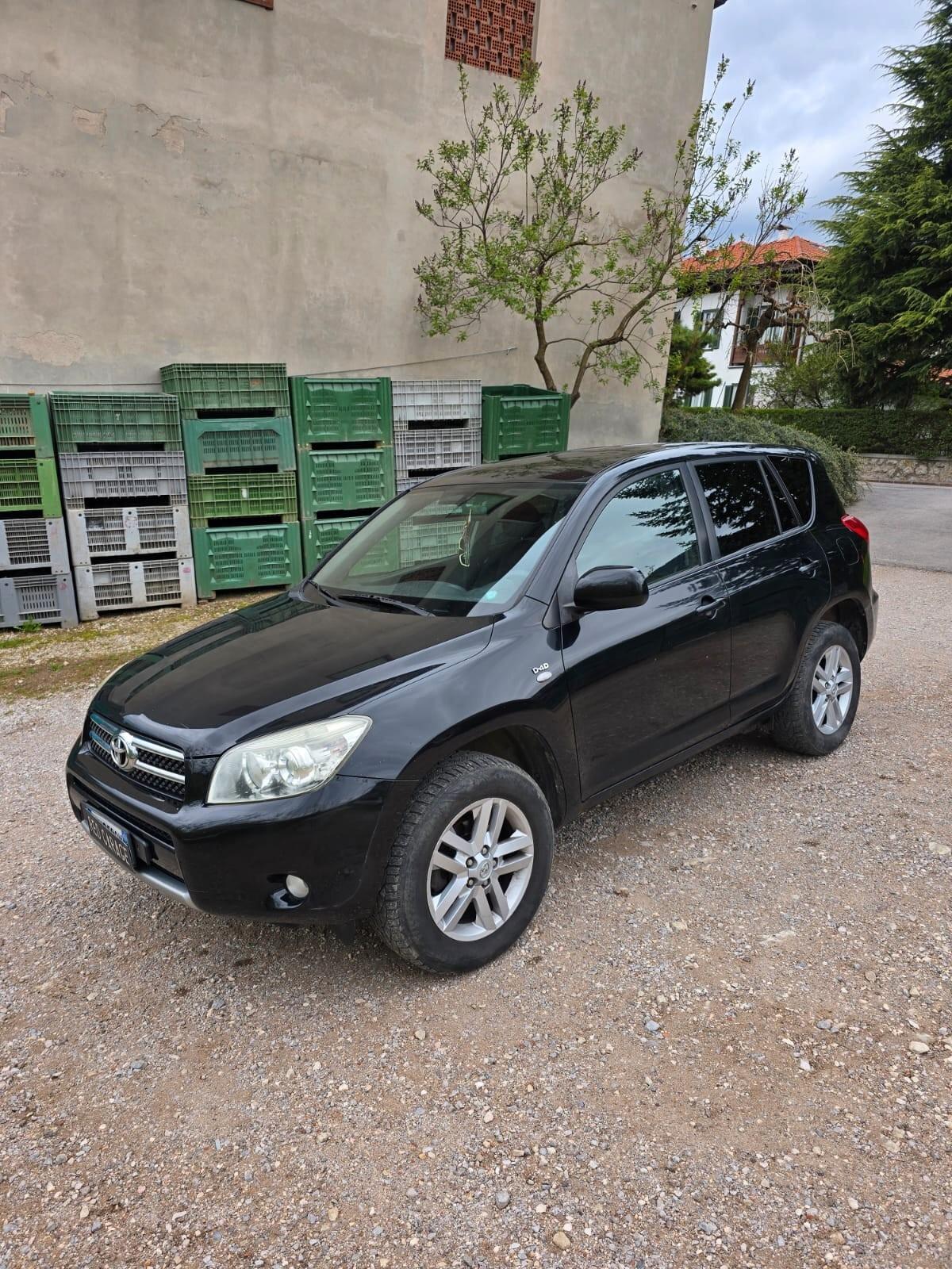 Toyota RAV 4 RAV4 Crossover 2.2 D-4D 136 CV Sol