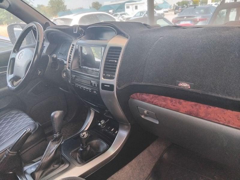 Toyota Land Cruiser GRJ 71 LAND CRUISER 3.0 TD