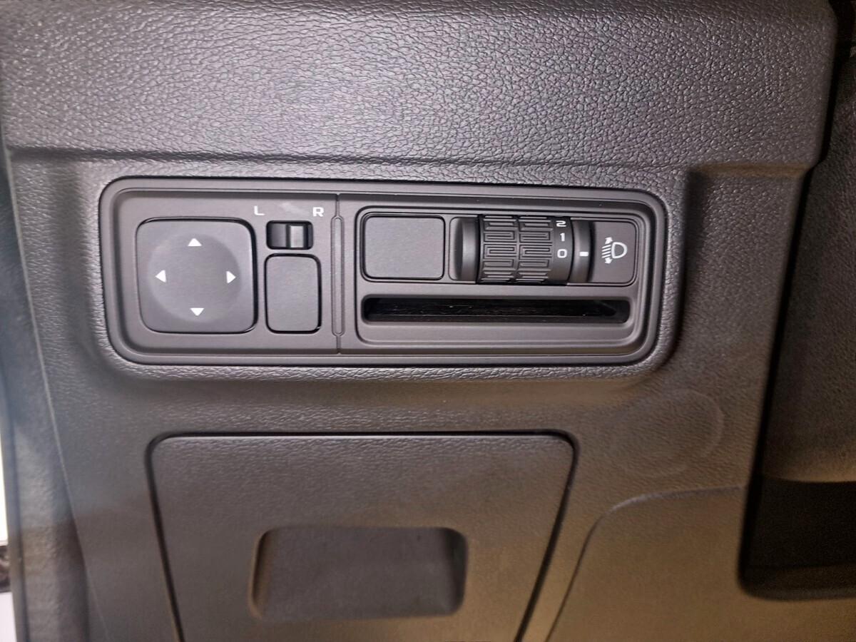 EMC Quattro 1.5 106cv CVT AUTOMATICA NUOVA