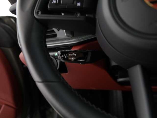 Porsche 992 coupe 3.0 carrera auto