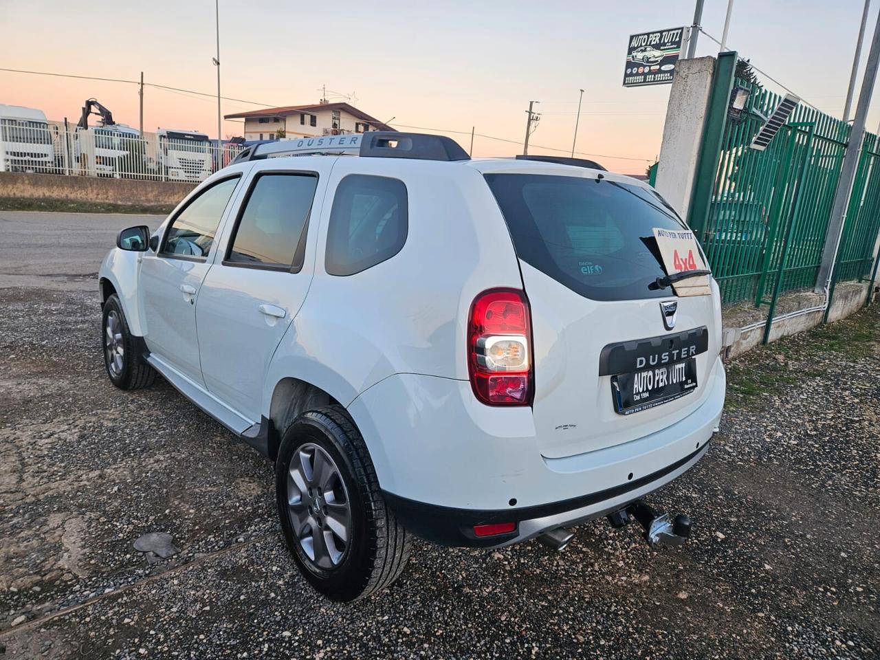 Dacia Duster 1.5 dCi 110CV 4x4 GANCIO TRAINO