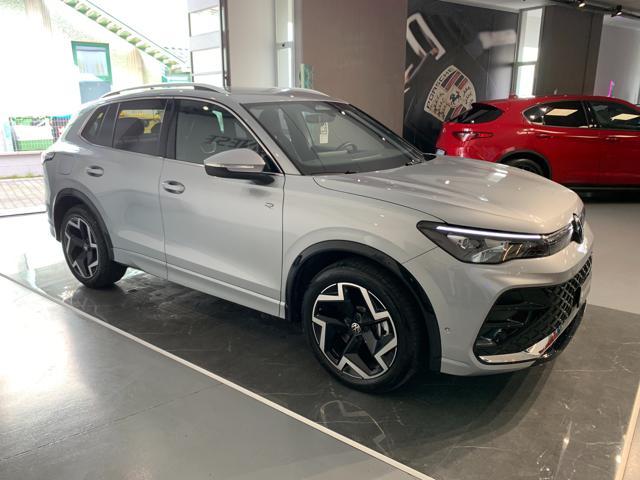 VOLKSWAGEN Tiguan 2.0 TDI 150 CV DSG R-Line Plus