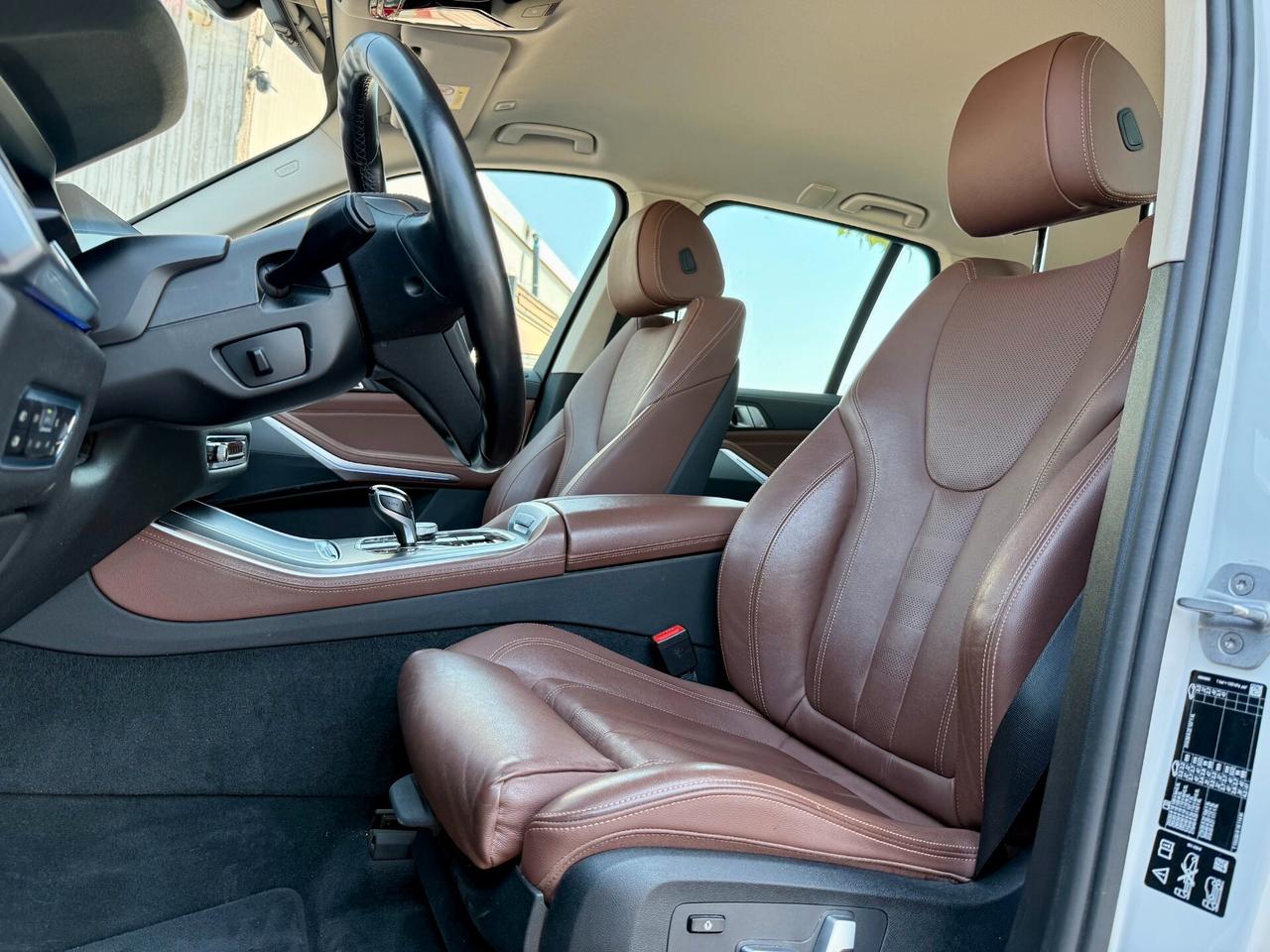 BMW X5 xdrive30d auto 265cv GANCIO TRAINO IVA ESPOSTA 40%
