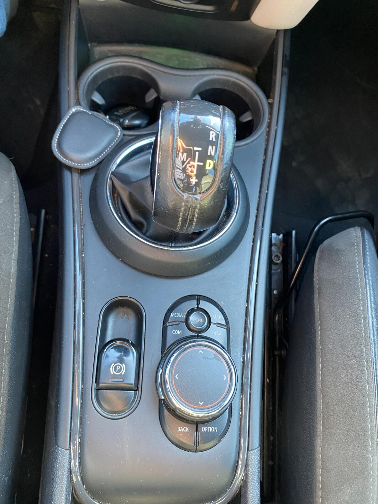 Mini Cooper D Countryman 2.0 Hype Automatica