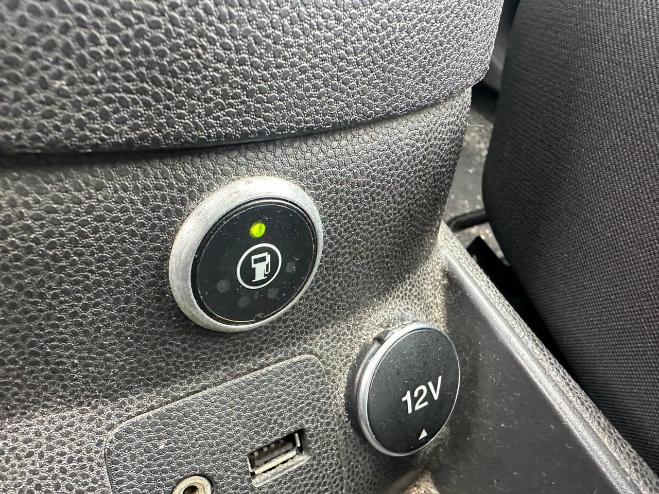 Ford Fiesta 1.4 Gpl 95 Cv 2014 unico proprietario