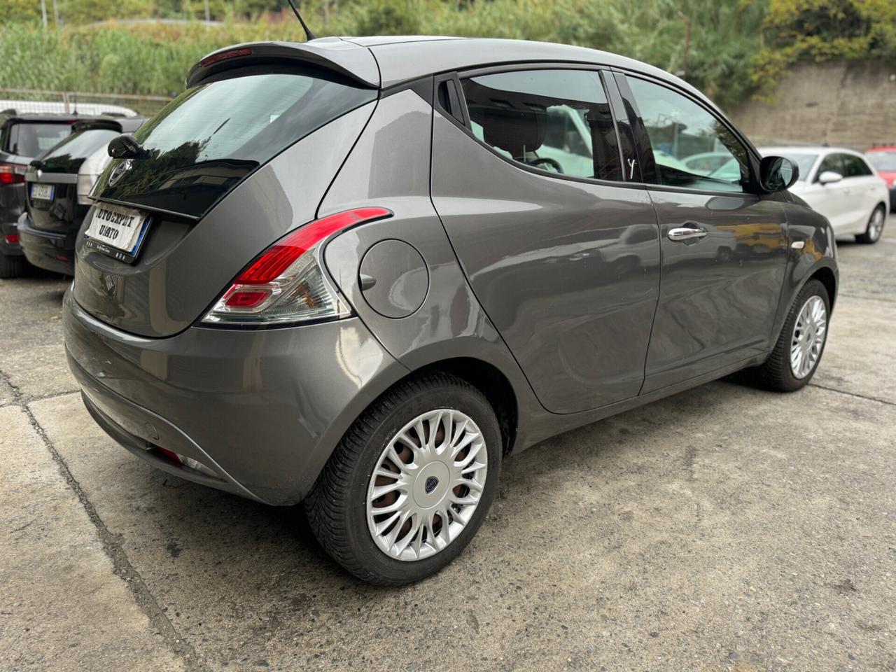 Lancia Ypsilon 1.3 MJT 16V 95 CV S&S Platinu 2016