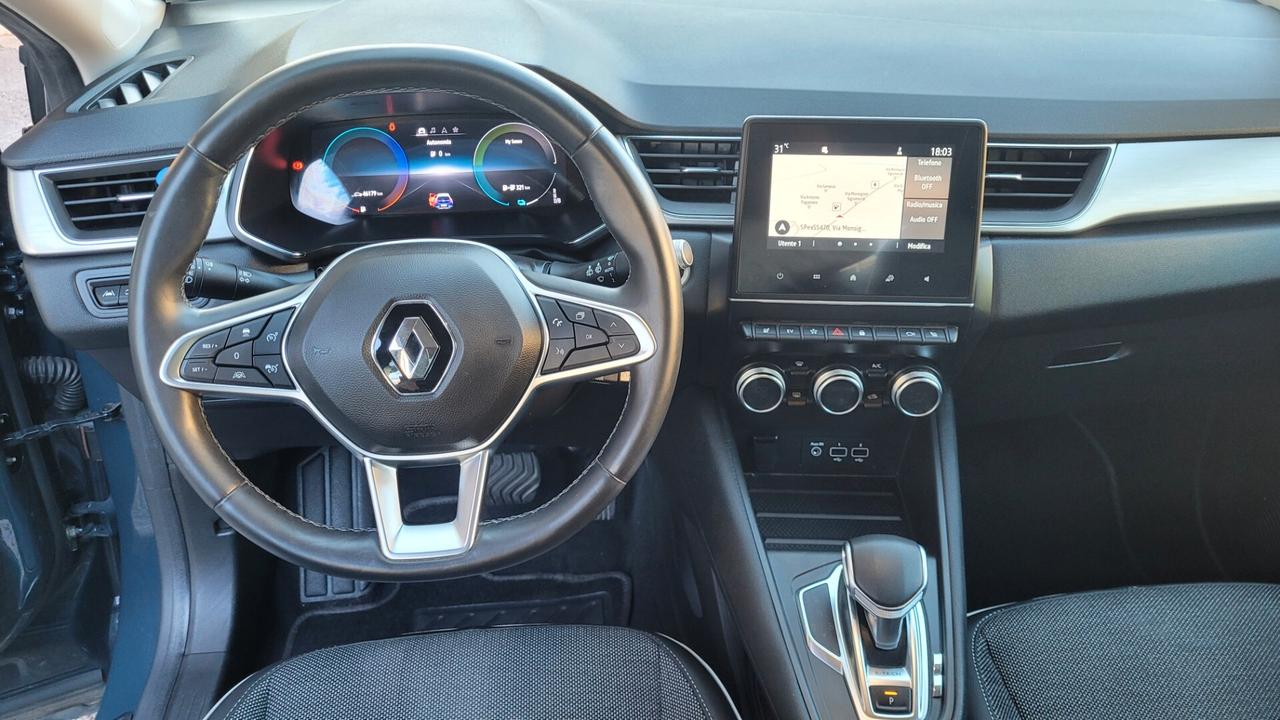 Renault Captur Full Hybrid E-Tech Initiale Paris