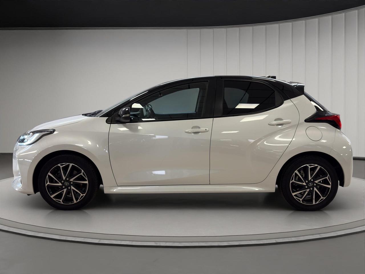 Toyota Yaris 1.5h Style