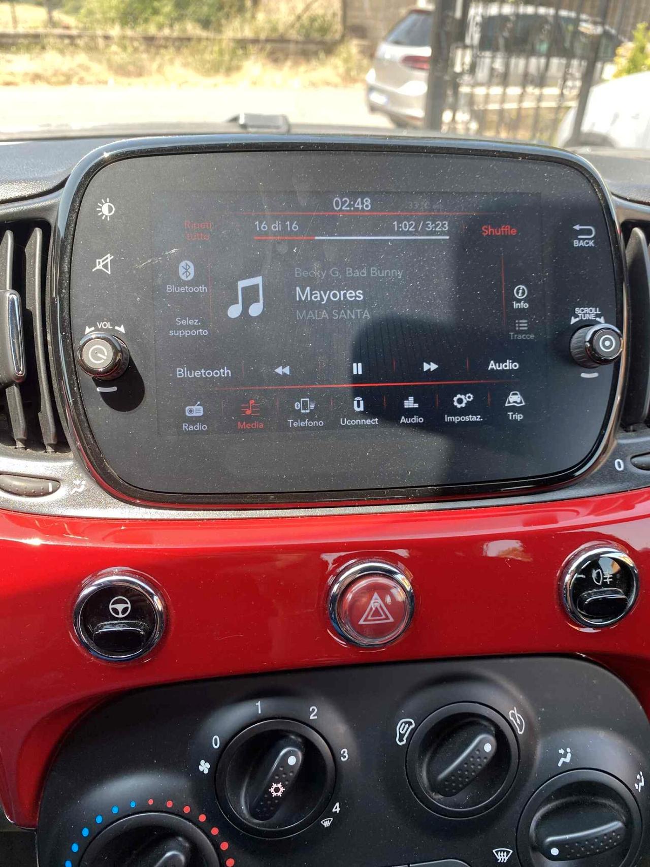 Fiat 500 1.0 Hybrid Red Lounge Ok Neop.