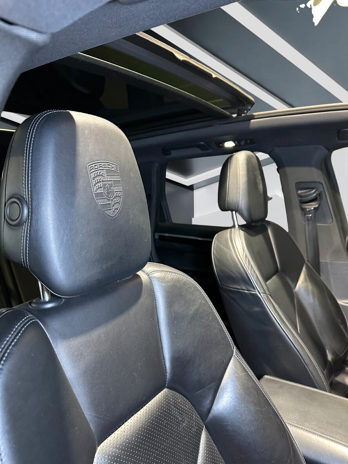 Porsche Cayenne 3.0 TIPTRONIC