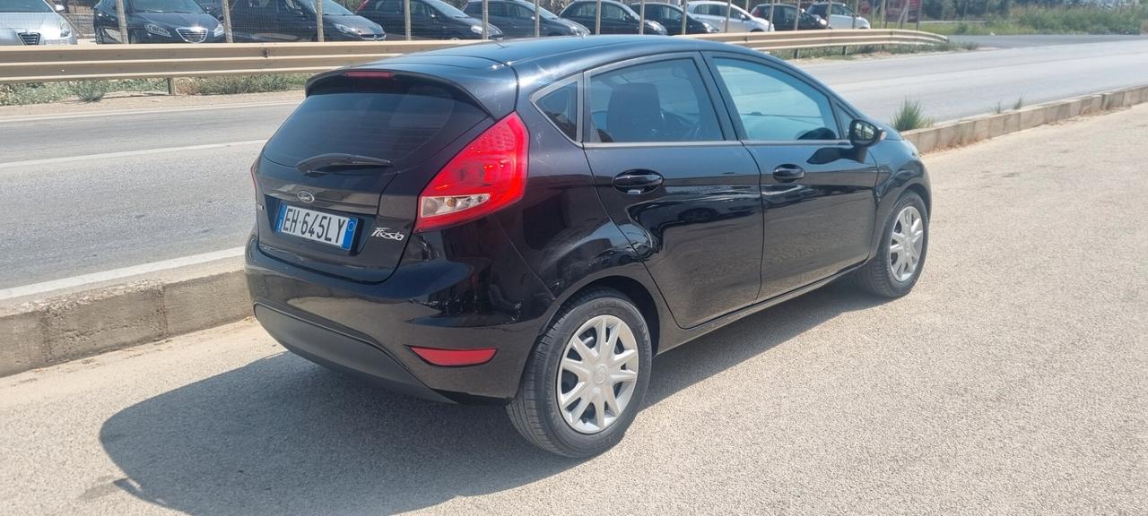 Ford Fiesta 1.4 TDCi 5porte