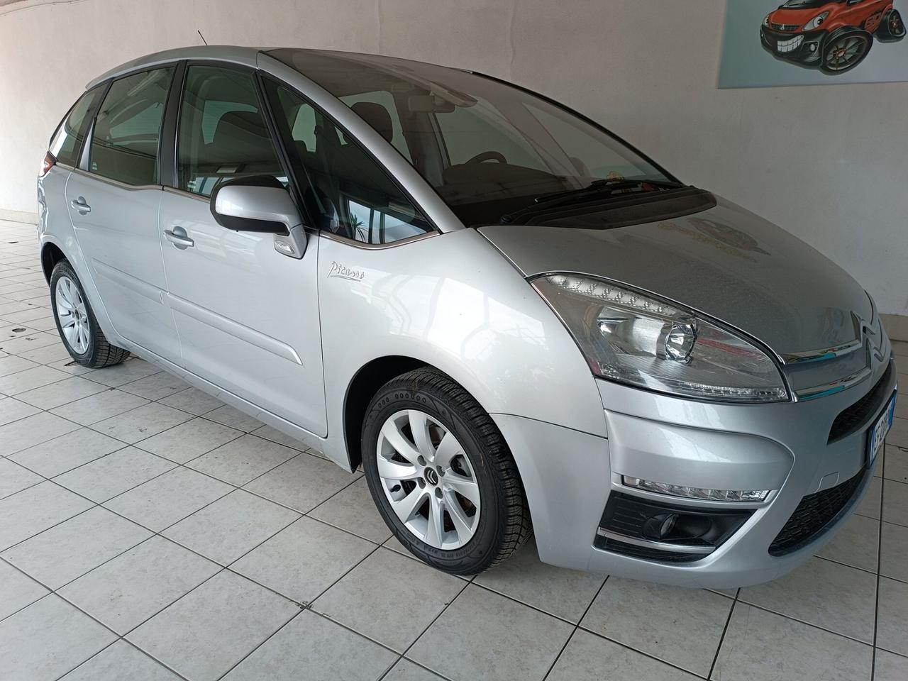 Citroen C4 Picasso business