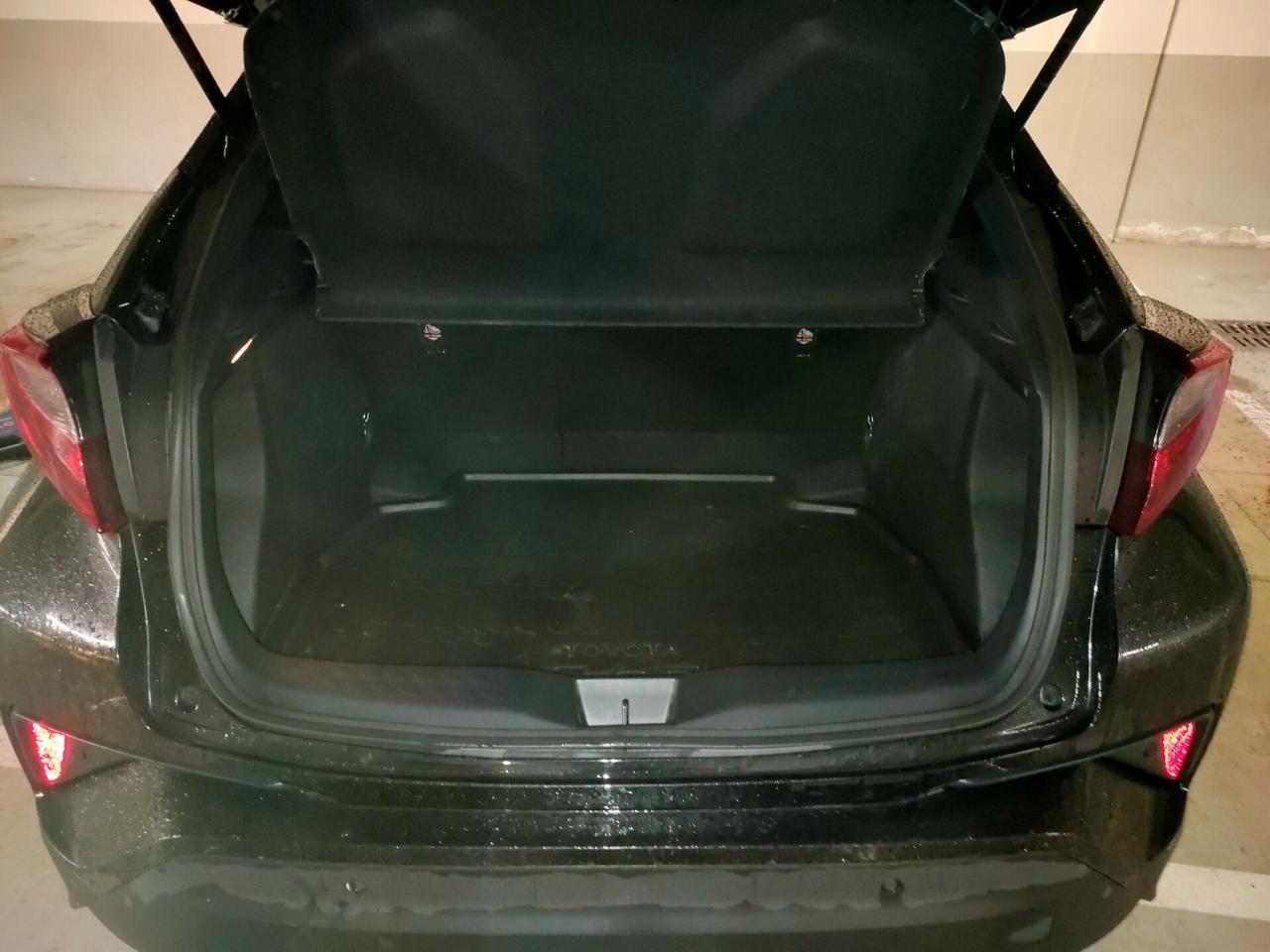 Toyota C-HR 1.8 Hybrid E-CVT Trend Neopatentati