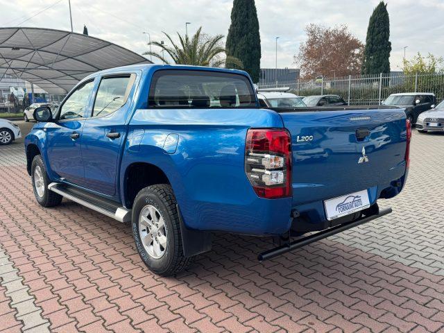 MITSUBISHI L200 2.3 D DOUBLE CAB 4x4 EASY SELECT INVITE CONNECT