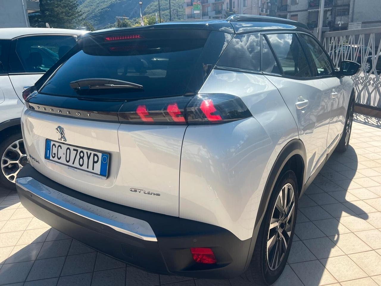 PEUGEOT e-2008 GT Line 100kW Unico proprietario - TETTO FULL LED KM 51.000
