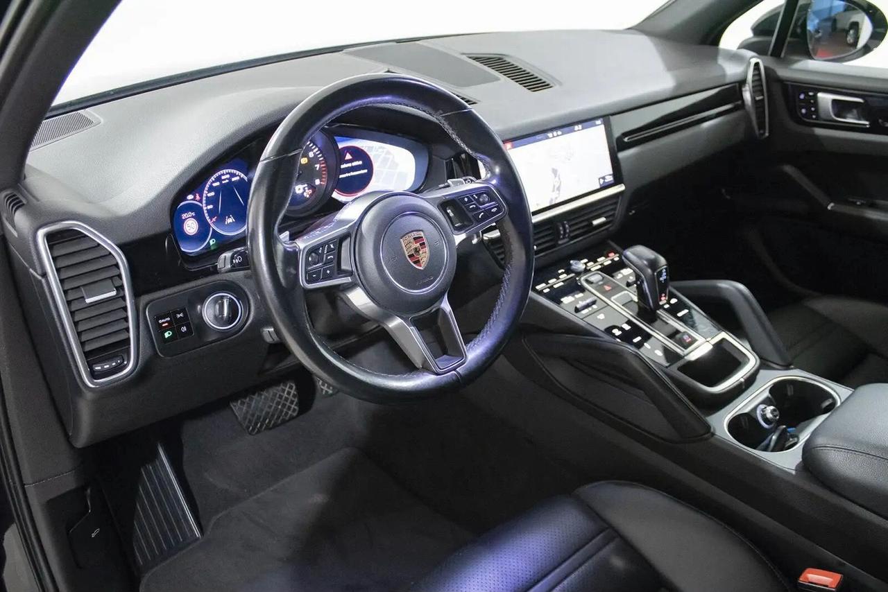 Porsche Cayenne 3.0 V6