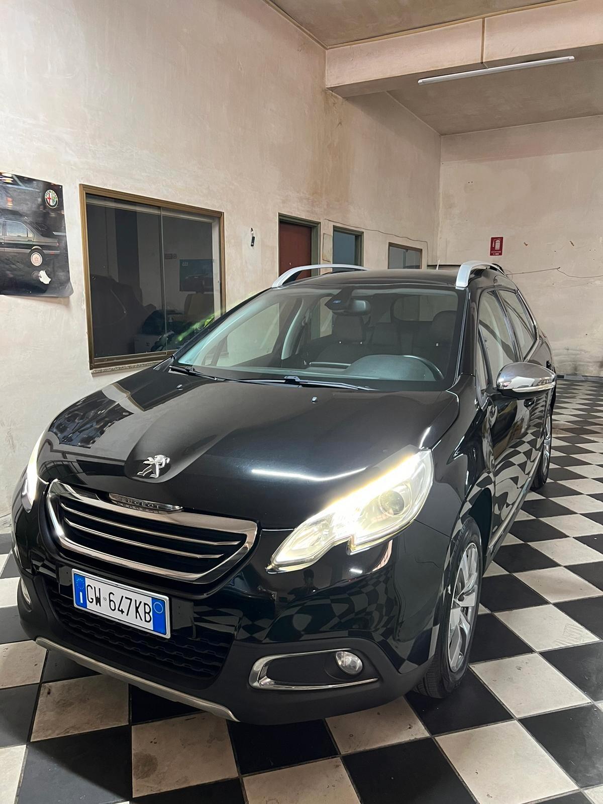 Peugeot 2008 1.6 e-HDi 115 CV Stop&Start Allure