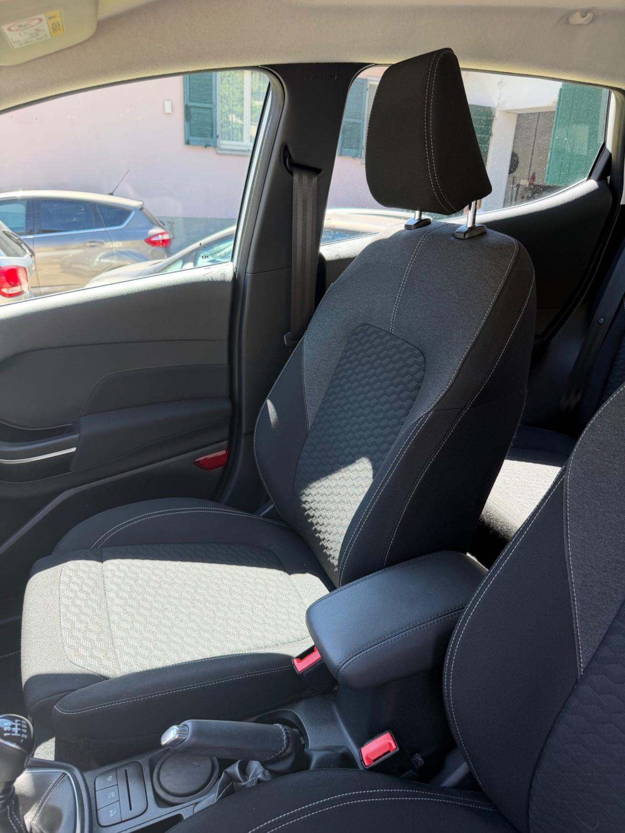 Ford FIESTA HYBRID 5P NEOPAT KMCERT UNICOPR