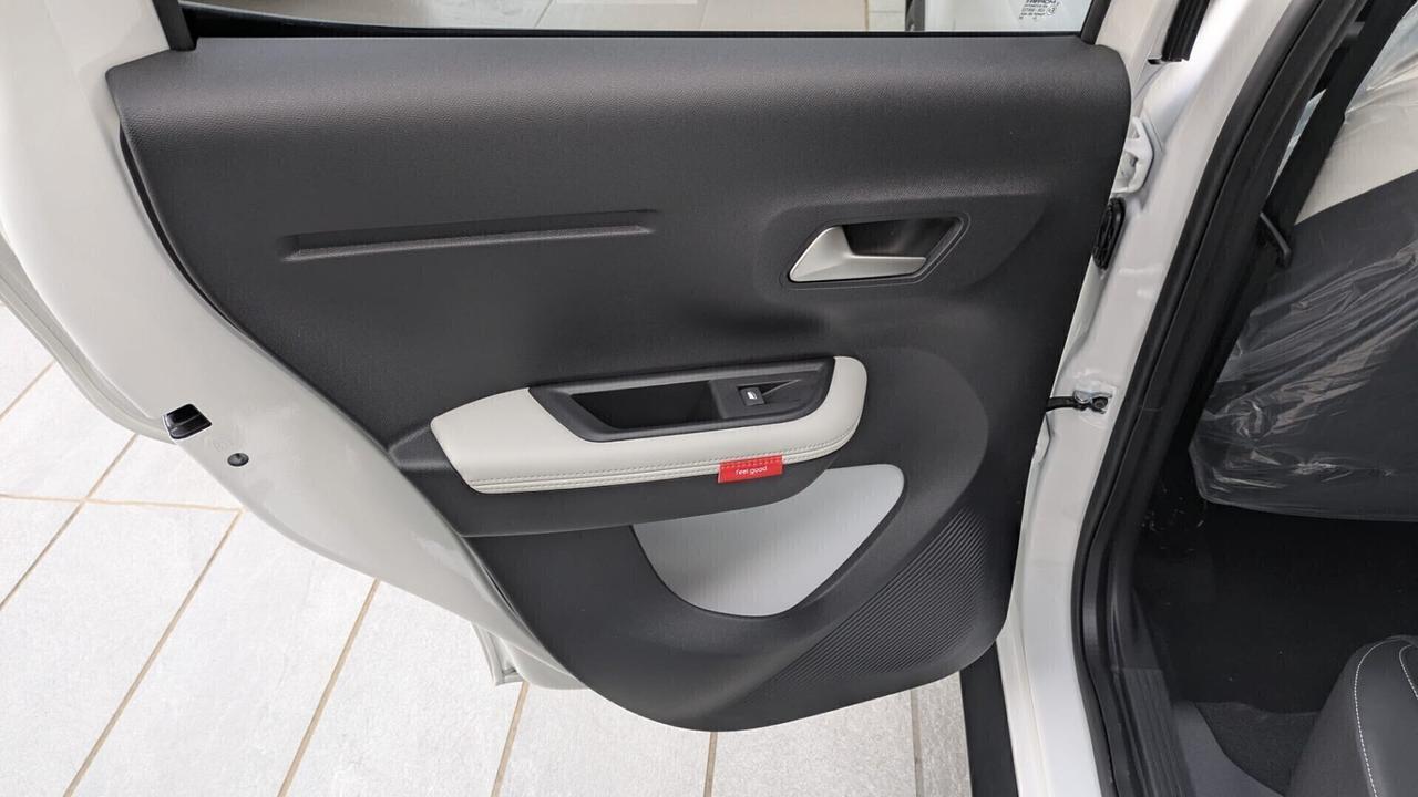 Citroen C3 Turbo 100 MAX km 0