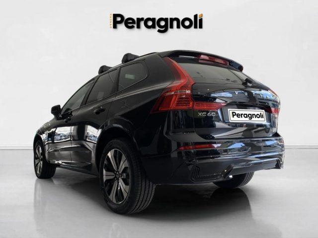 VOLVO XC60 T6 AWD PLUS DARK AUTOMATICA KM0