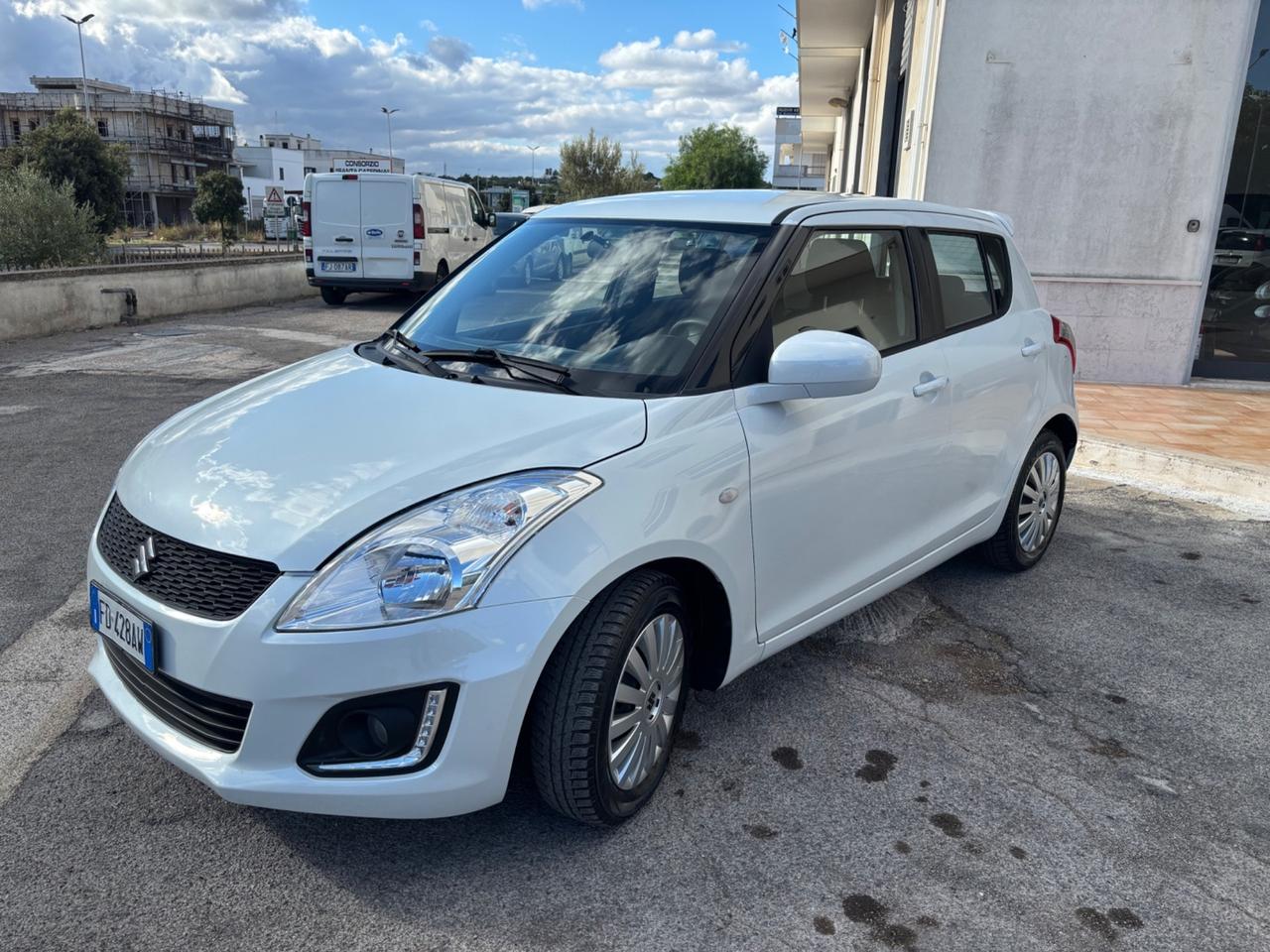 Suzuki Swift 1.2 VVT 5 porte B-Cool