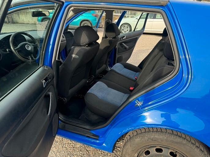Volkswagen Golf 1.6 cat 5 porte Comfortline