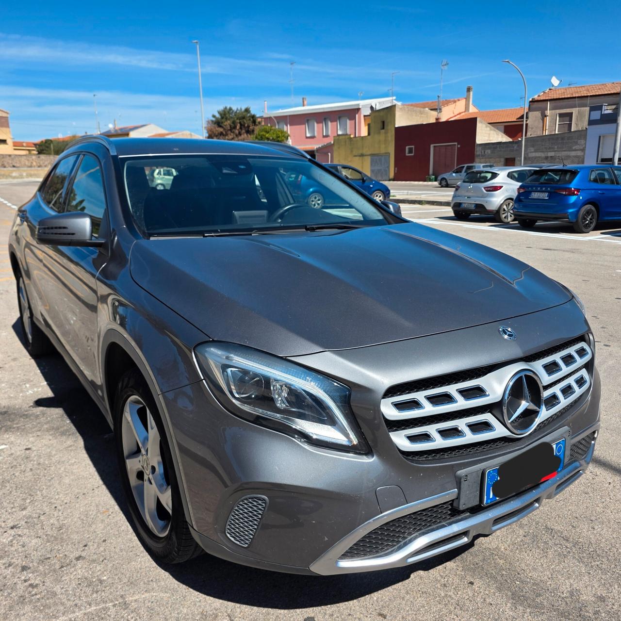 Mercedes-benz GLA 200 d Premium