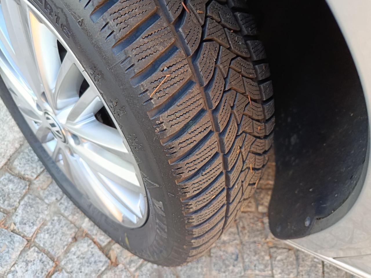 Volkswagen Caddy Highline 2.0 TDI BlueMotion #8038