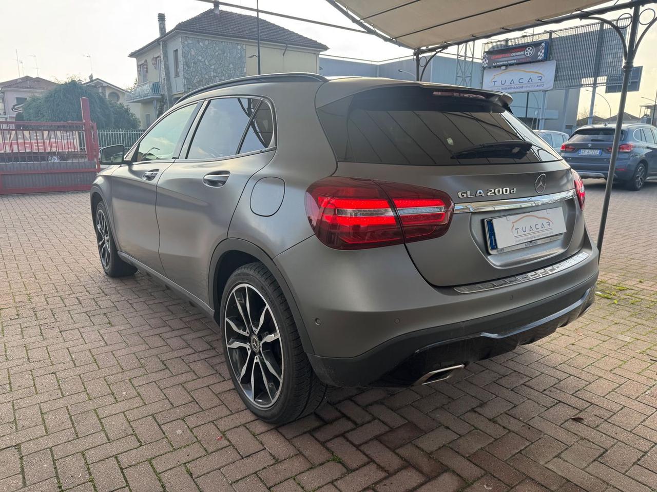 Mercedes-Benz GLA 200 Premium GLA 200 D TET #9904