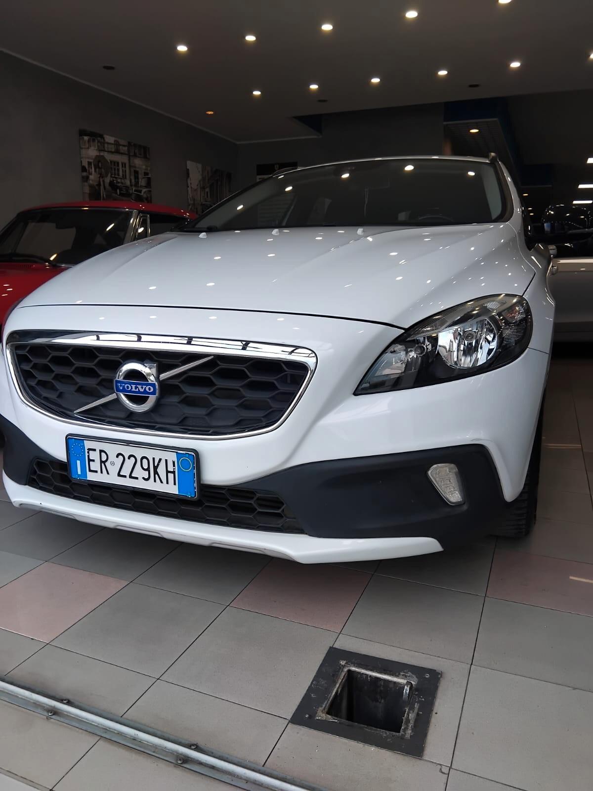 Volvo V40 Cross Country V40 Cross Country D2 1.6 Momentum