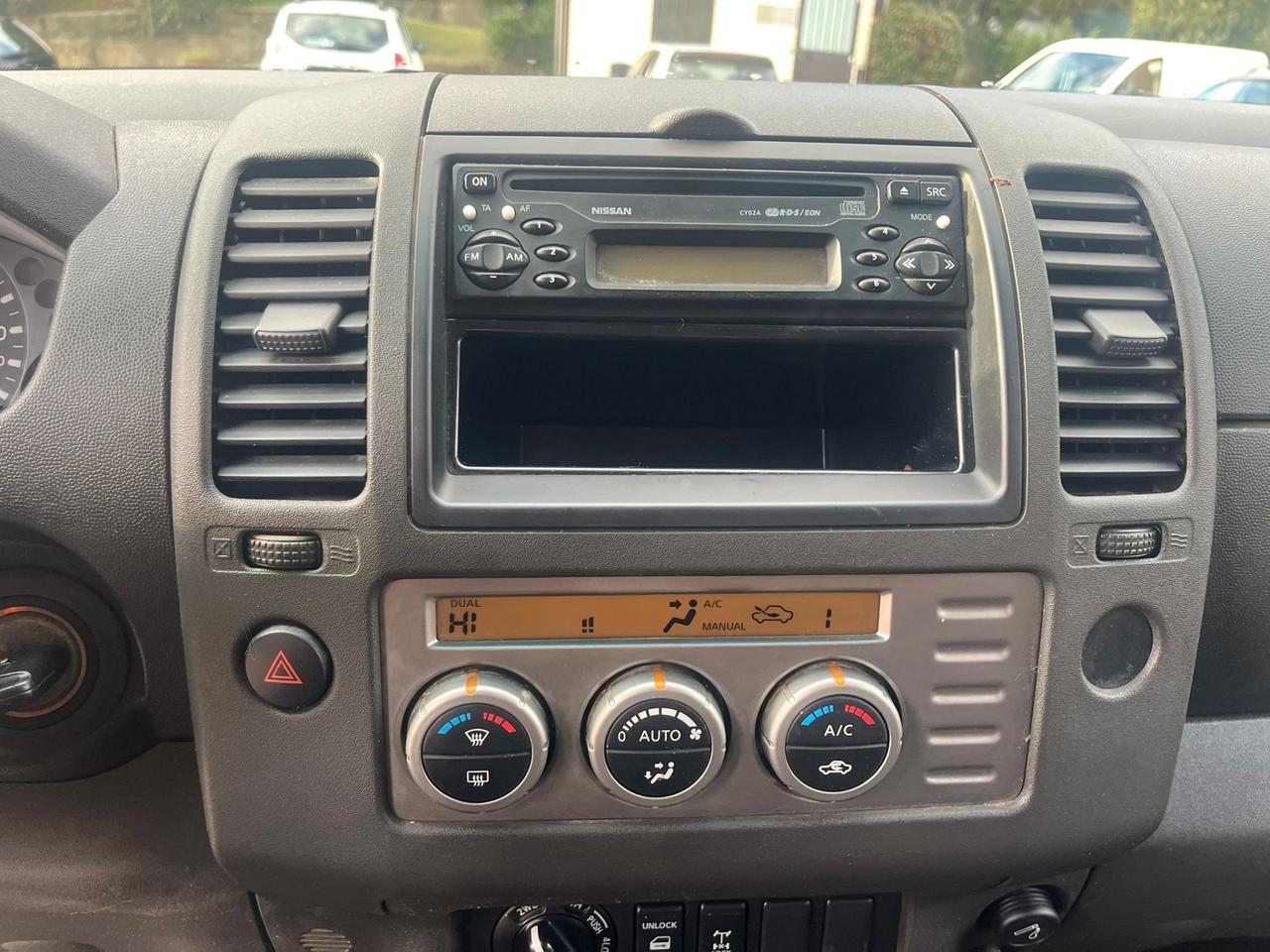 Nissan Navara 2.5 Diesel - 4x4