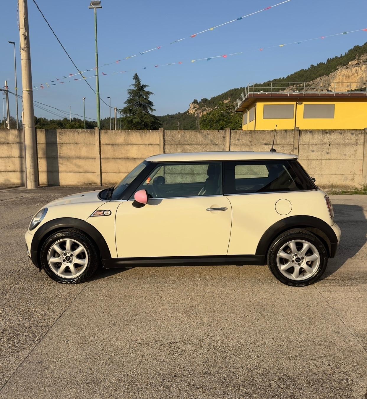 Mini 1.6 16V One D