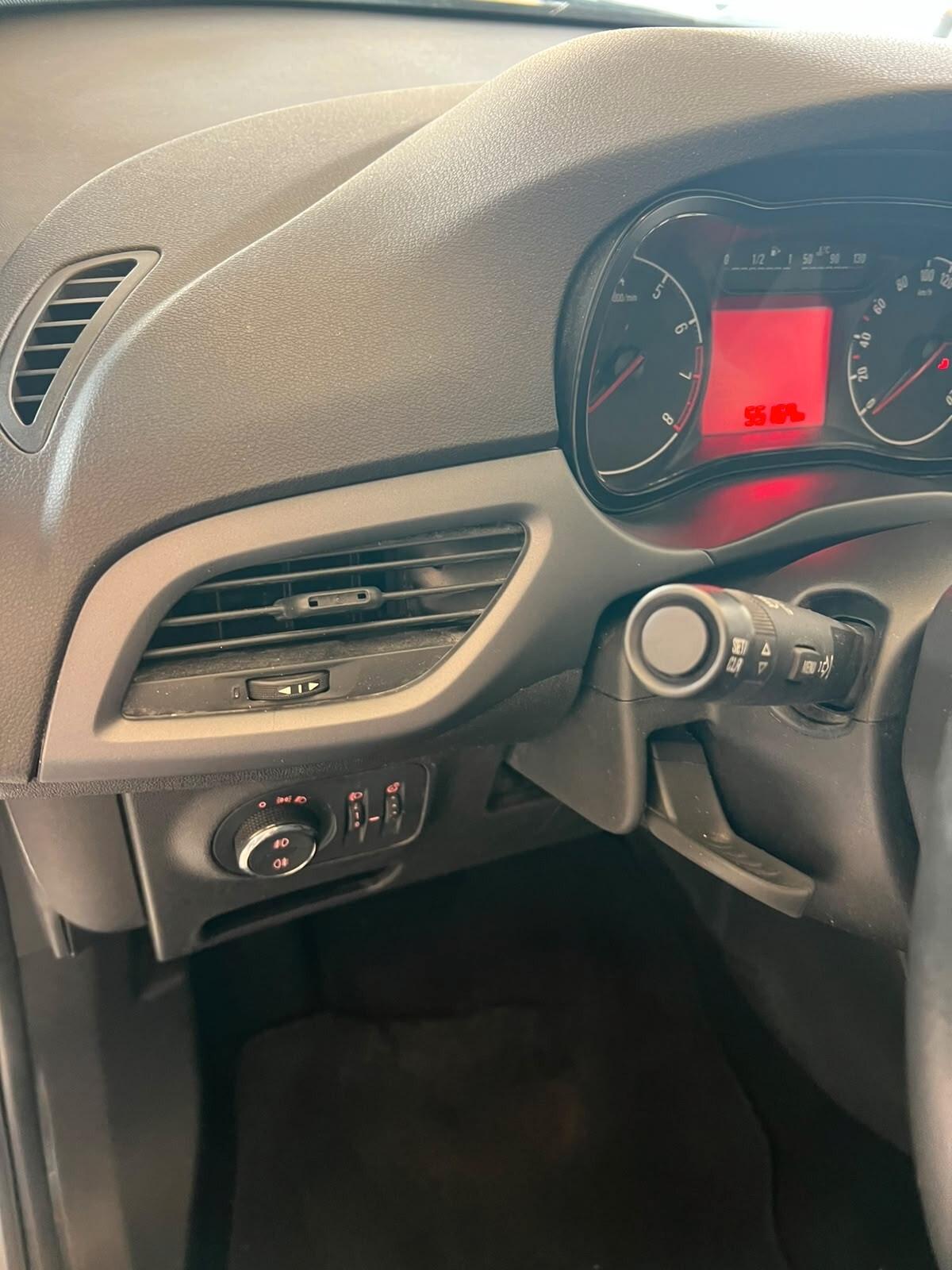 Opel Corsa 1.4 90CV 5 porte Advance