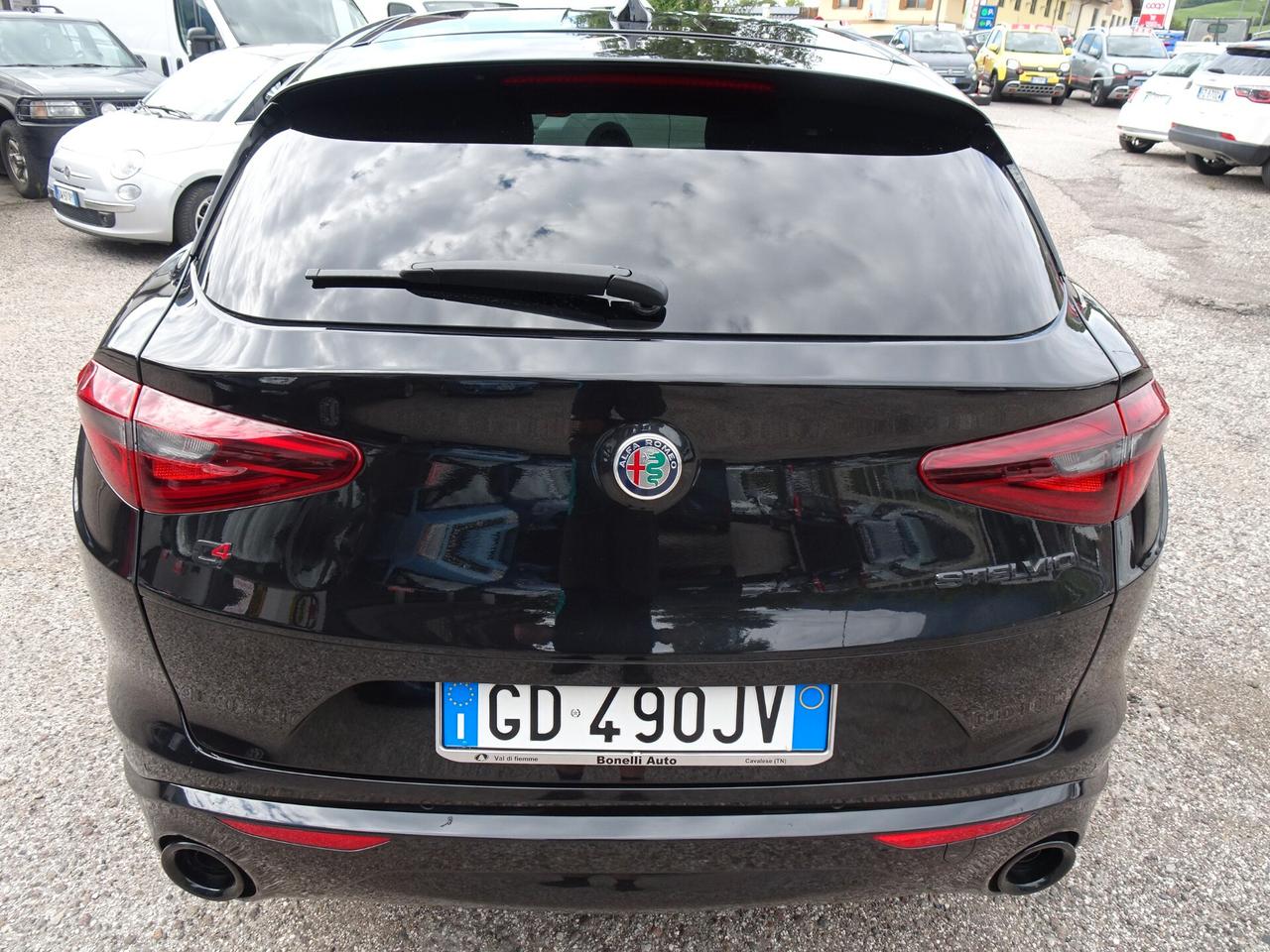 Alfa Romeo Stelvio 2.2 Turbodiesel 210 CV AT8 Q4 Veloce