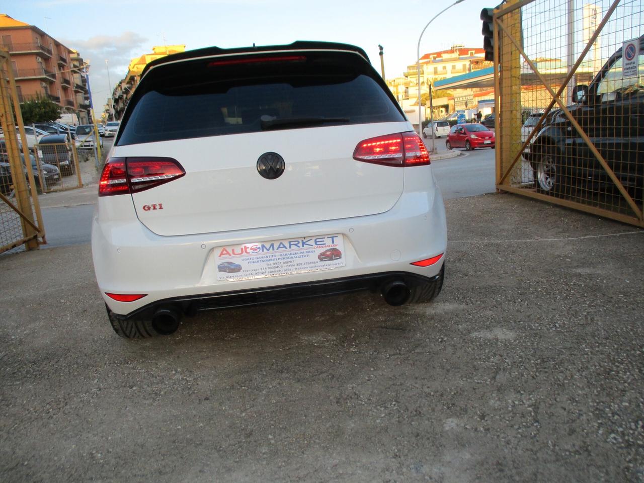 Volkswagen Golf GTI 2.0 DSG 211 CV STRAFULL!!!