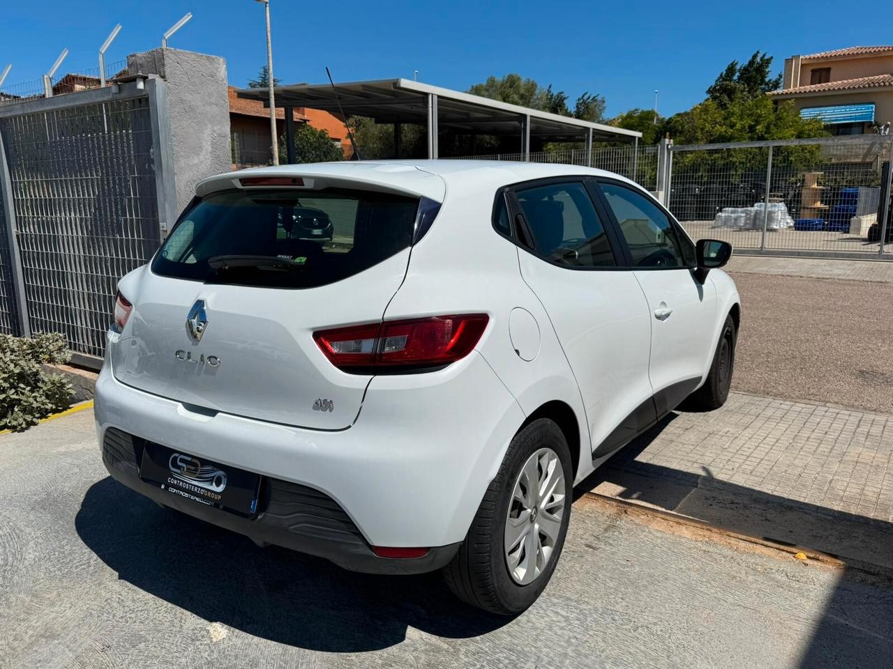 RENAULT CLIO PRONTA CONSEGNA - FINANZIABILE