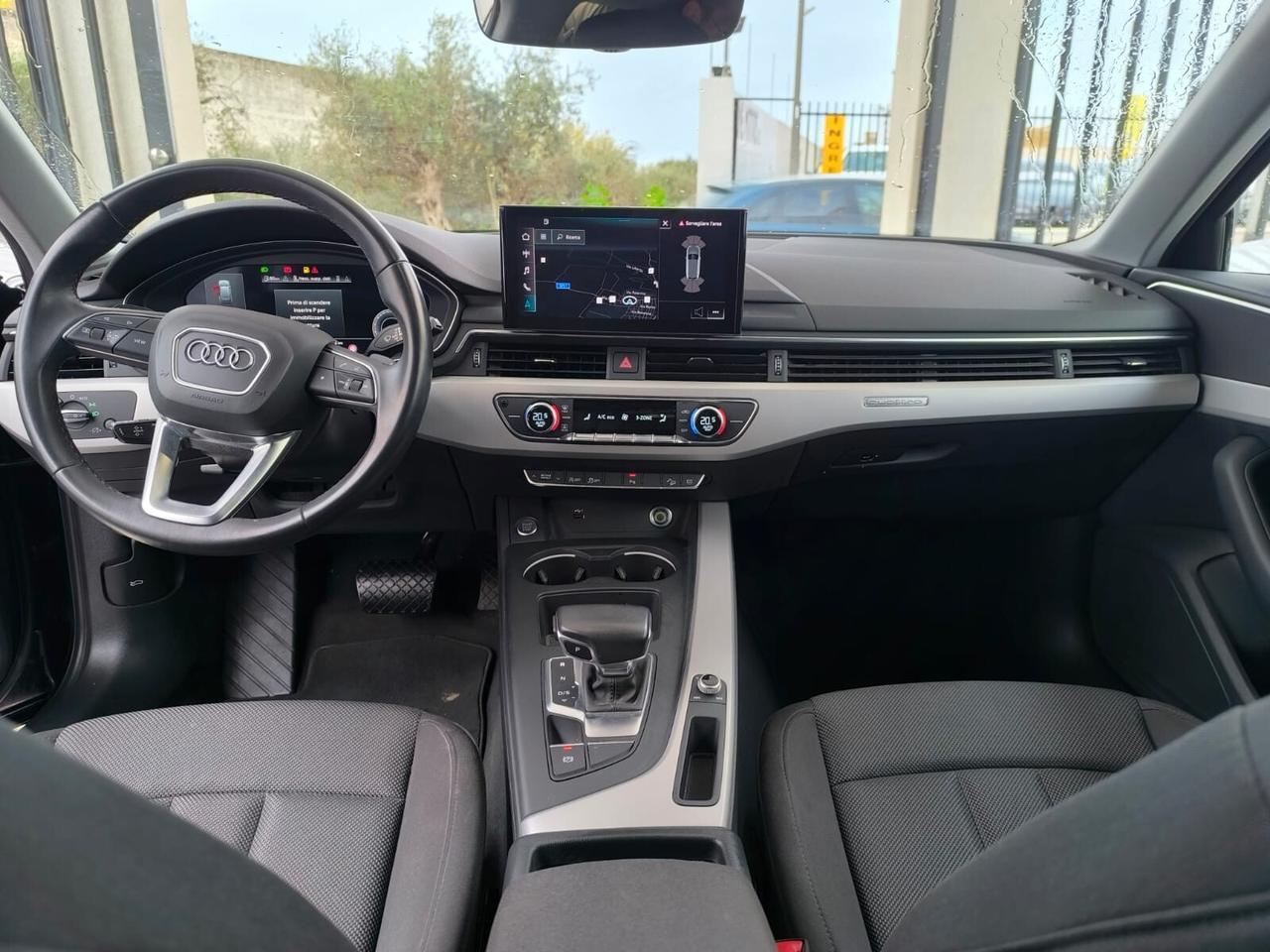 Audi A4 allroad 40 S tronic Identity Contrast 2021
