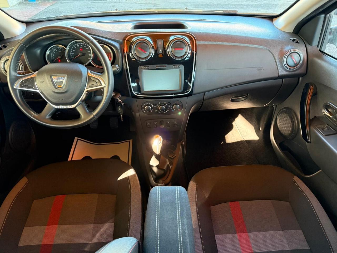 Dacia Sandero Stepway 1.5 Blue dCi 95 CV Comfort