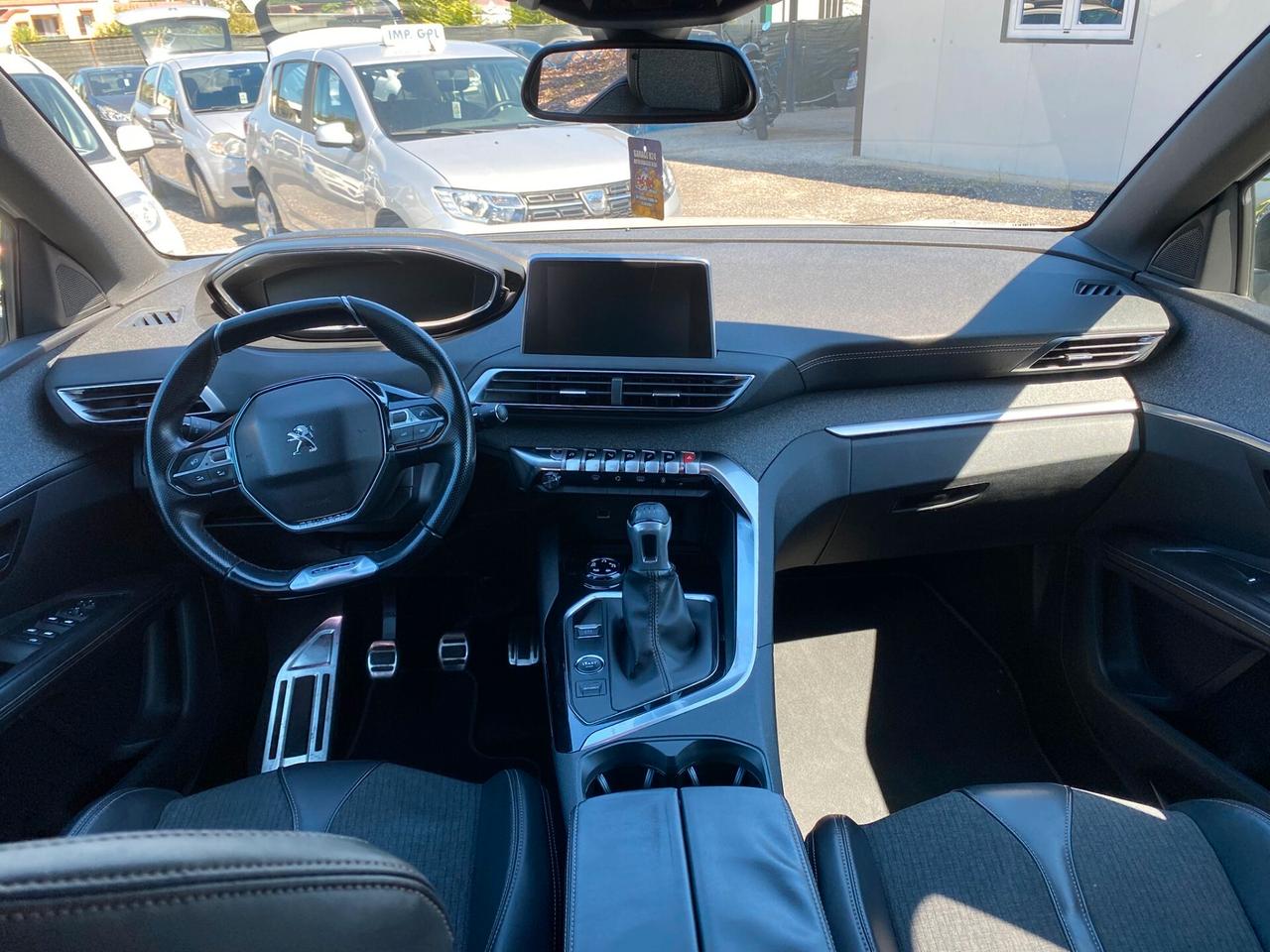 Peugeot 3008 BlueHDi 130 S&S Crossway