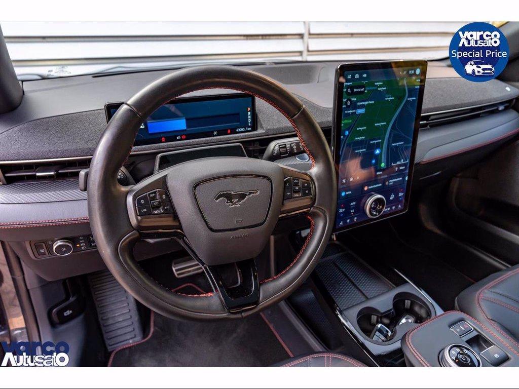 FORD Mustang mach-e extended range awd 351cv auto del 2022