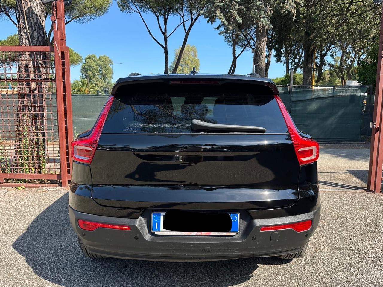 Volvo XC40 D3 AWD Geartronic Momentum kamera *promo*